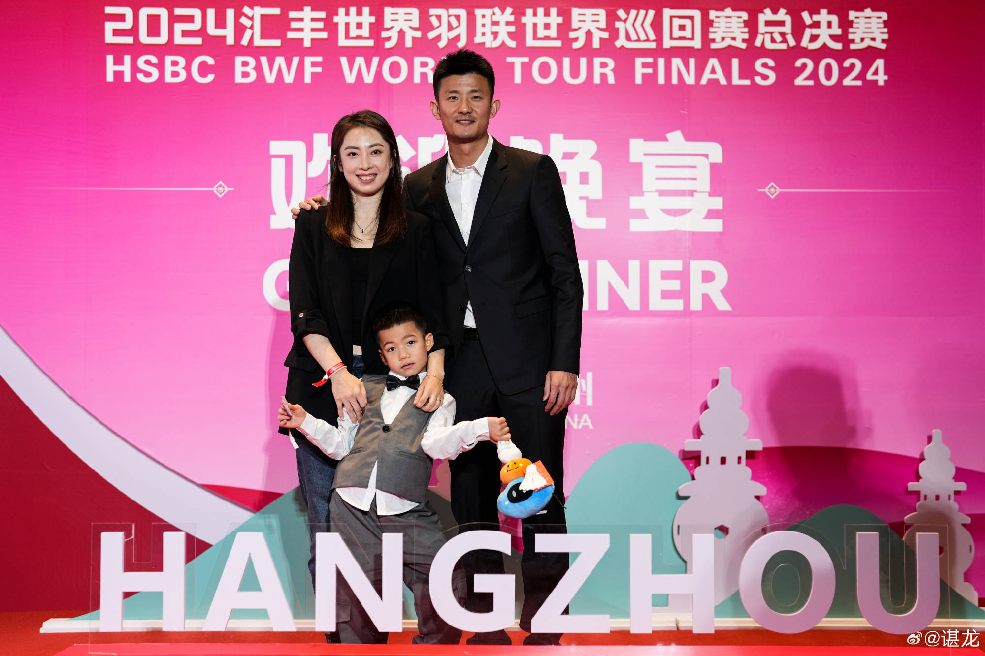 九游体育-羽毛球亚洲杯国羽包揽五金