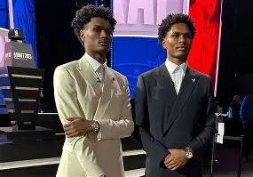 包含文班亚马盖帽三双！历史首位新秀达成此成就的词条