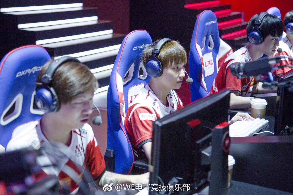 关于电竞选手奇怪习惯:赛前必做的玄学操作的信息 关于电竞选手奇怪习惯:赛前必做的玄学操作的信息