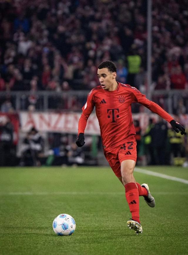 关于穆西亚拉:德国足球的新希望,拜仁的未来核心的信息 关于穆西亚拉:德国足球的新希望,拜仁的未来核心的信息