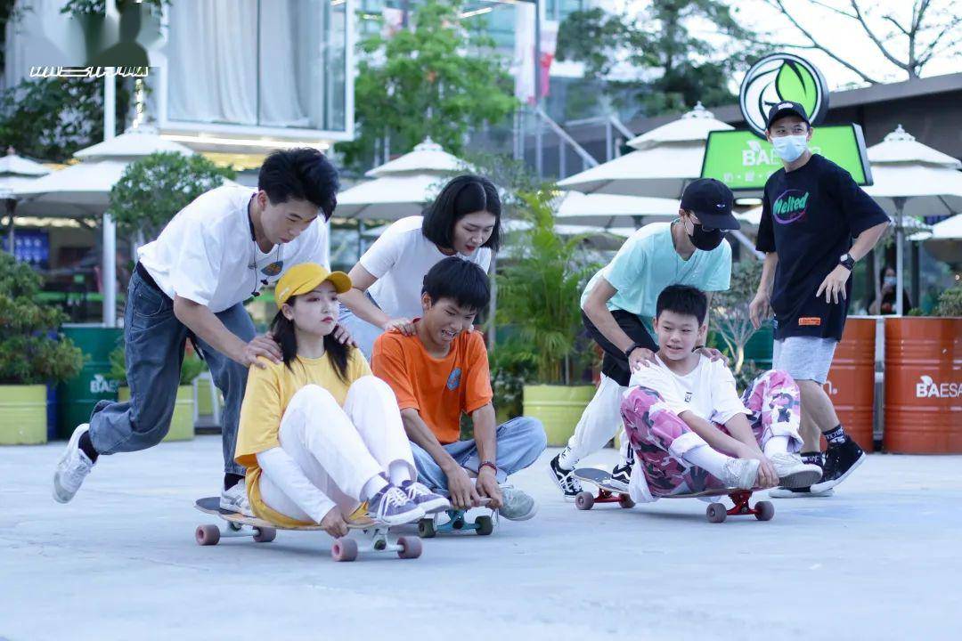 九游体育下载-中小学体育课创新：攀岩、滑板进入课程表的简单介绍