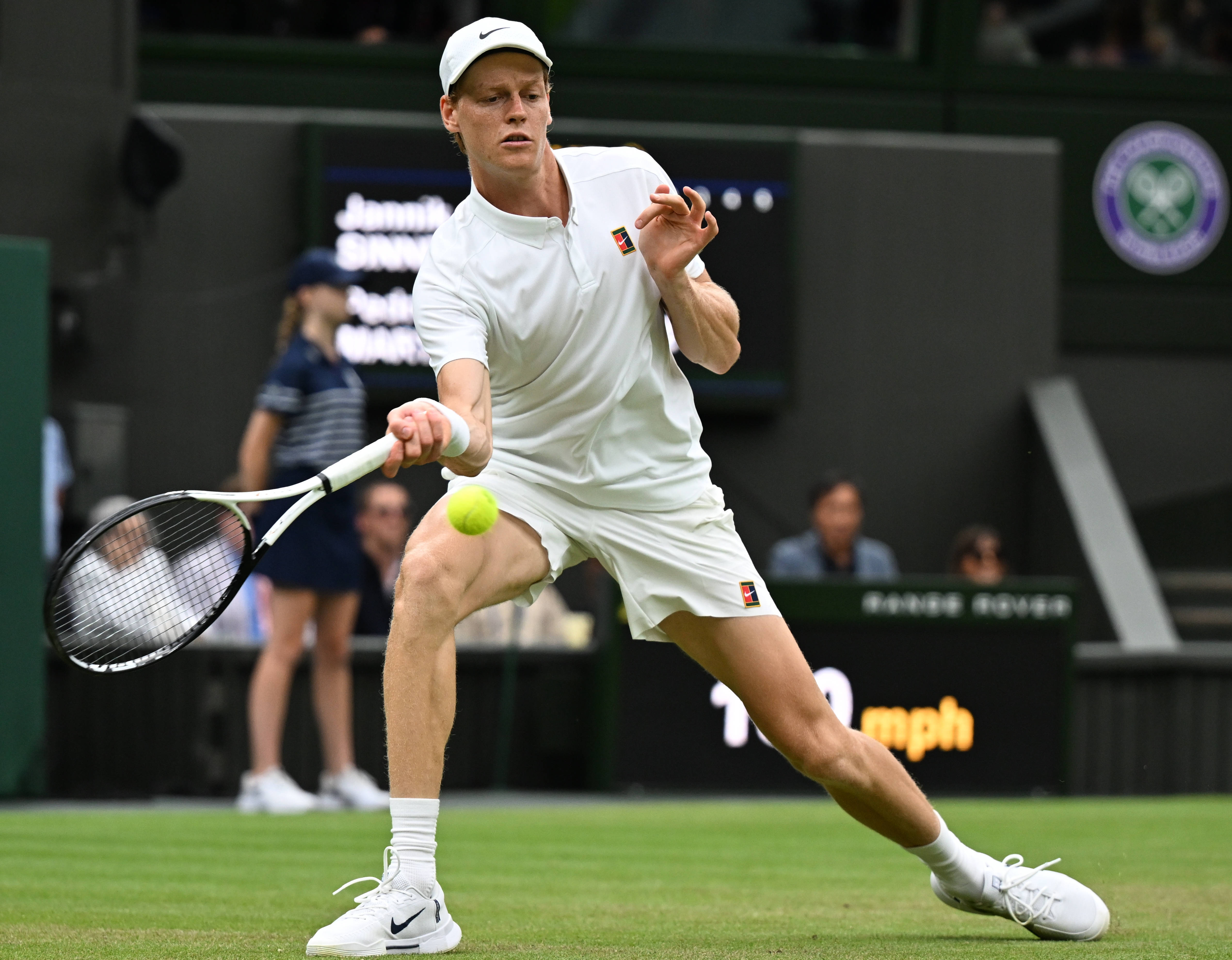 九游体育官方-关于“网球大满贯：田园诗般的赛场背后的辛勤付出！”的信息