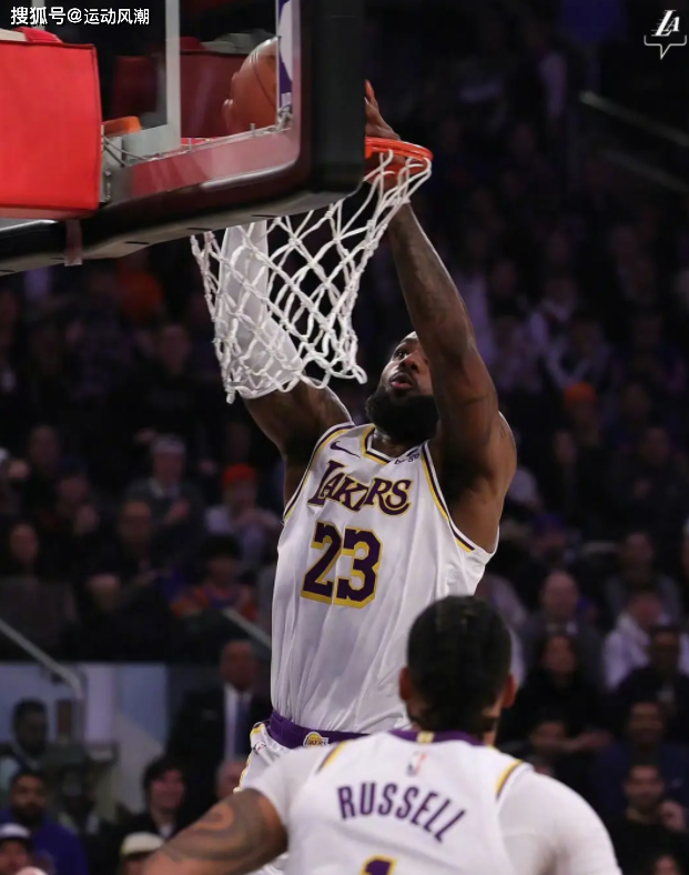 九游体育-包含詹姆斯40000分倒计时！仅差200分创历史的词条