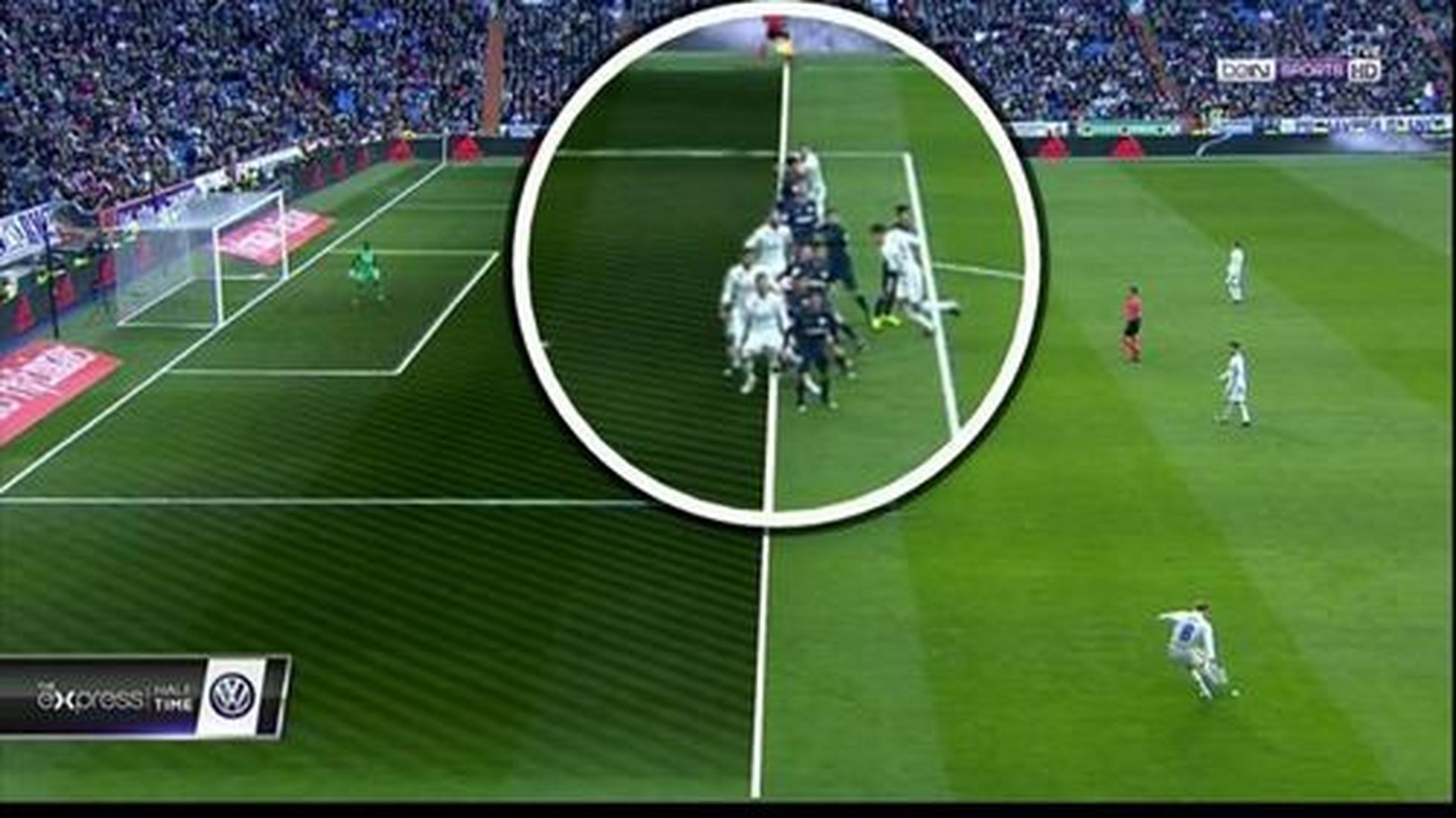 世界杯用球内置芯片，越位判定更精准的简单介绍